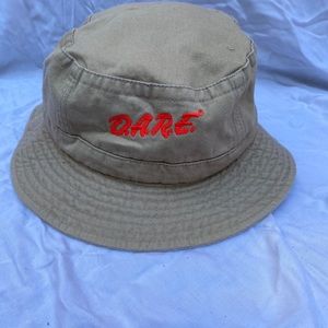 Vintage 90s khaki dare bucket hat